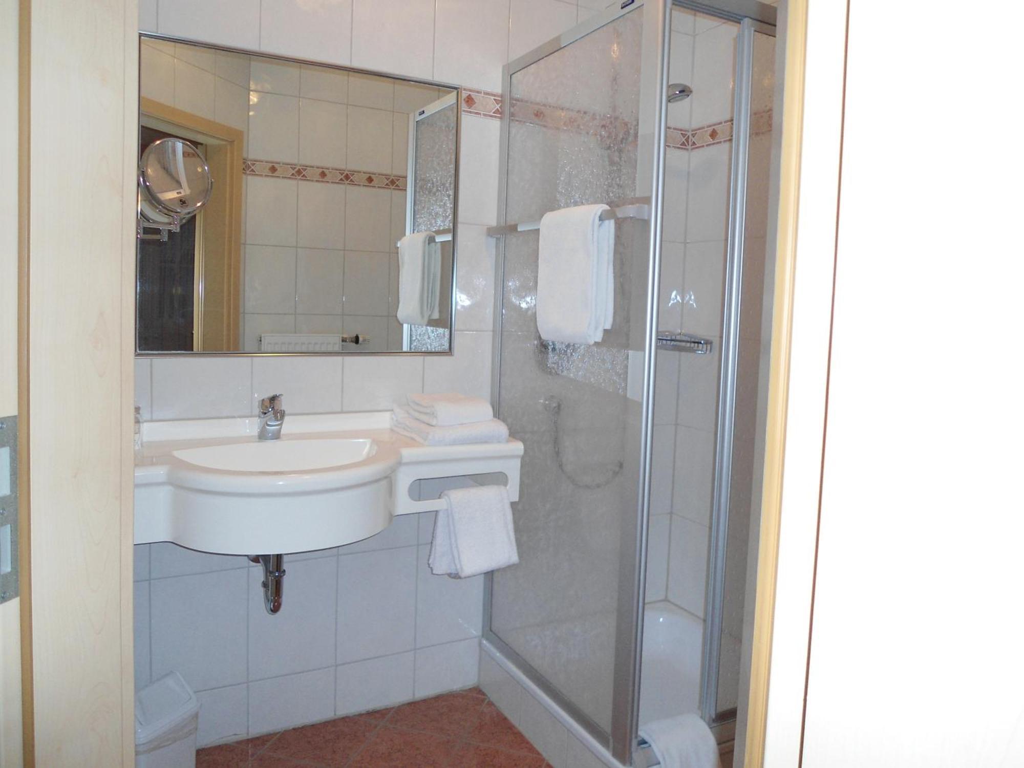 Hotel Hutzenthaler Bruckberg Habitación foto